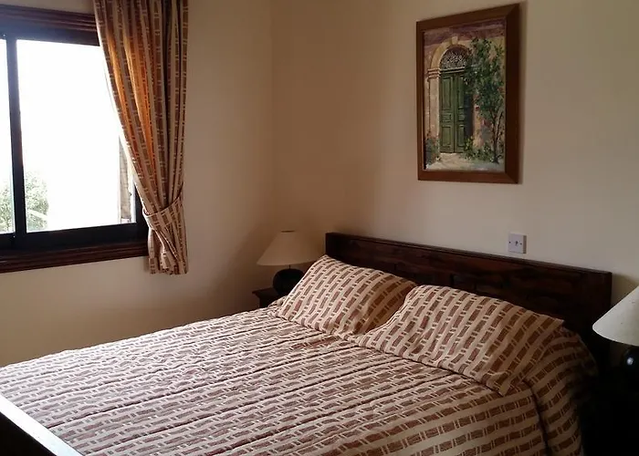 Garden Of Eden بافوس